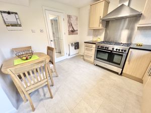 Photo 9- click for photo gallery